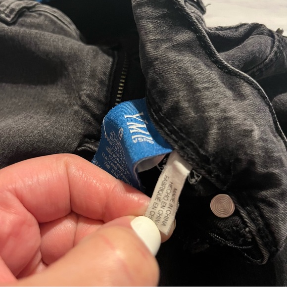 Black YMI Skinny Mid Rise Stretch Jeans, Size 9 Discoloration on back see photos - Picture 11 of 11